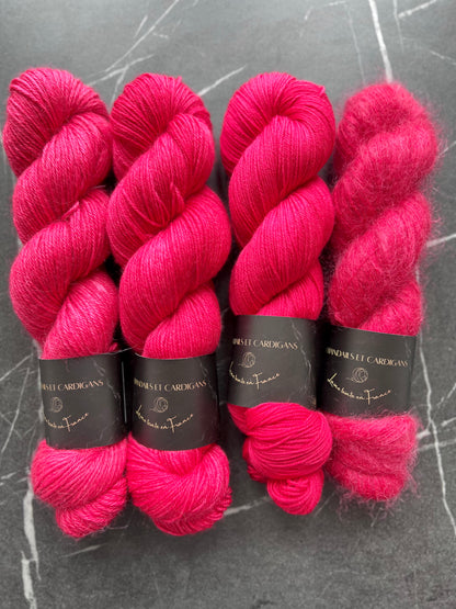 Box juin 2026 : Éclat de framboise (couleur exclusive uniquement en pré-commande)