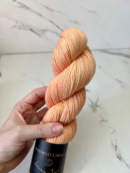 April 2026 Box: Peachy (exclusive color only available for pre-order)