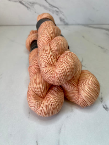 April 2026 Box: Peachy (exclusive color only available for pre-order)