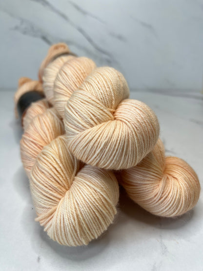 ELYRA - Champagne de rose