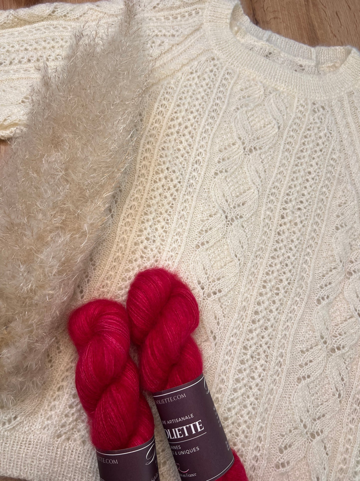 Patron de tricot PARIS SWEATER PDF - Pull à plat avec couture