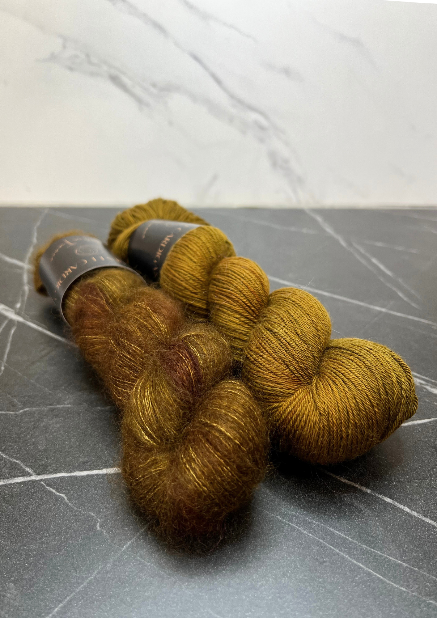 ELYRA ET ISOLDA- Mordoré